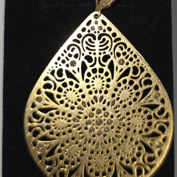 Catherine Popesco Large Filigree Teardrop Drop Earring - Picture 4 of 5